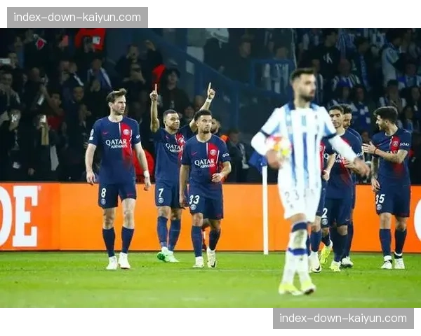 全场结束:巴黎圣日耳曼2-1逆转斯特拉斯堡,姆巴佩、阿森西奥破门 全场结束:巴黎圣日耳曼2-1逆转斯特拉斯堡,姆巴佩、阿森西奥破门